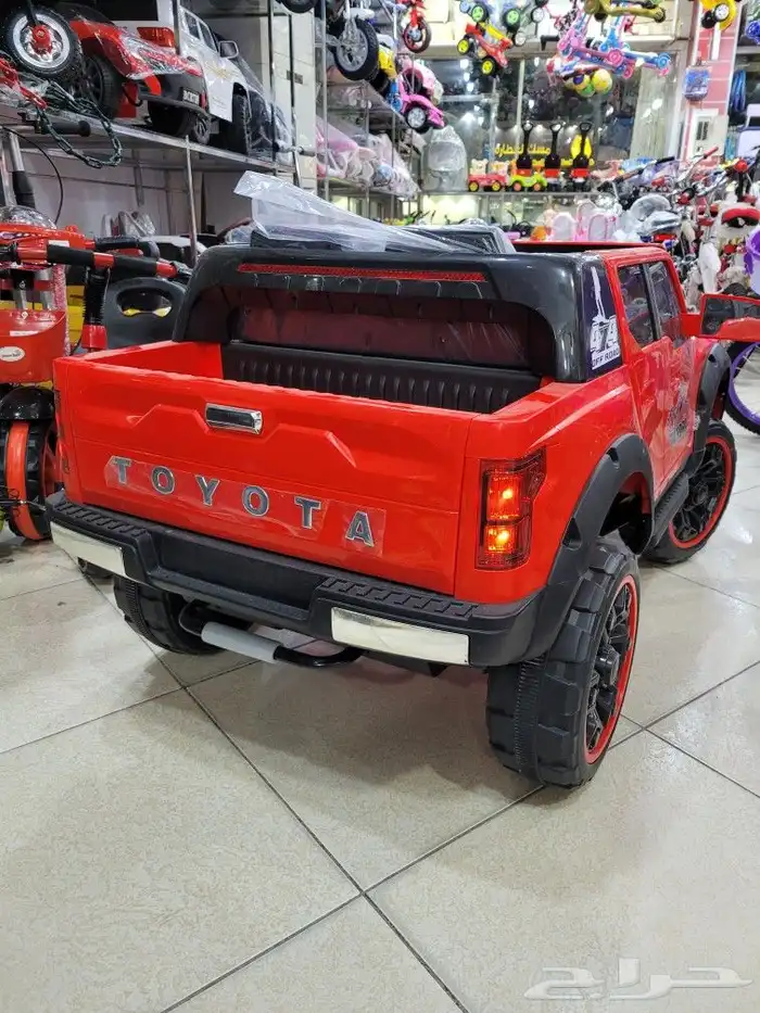 سيارة كهربائية 12V 8