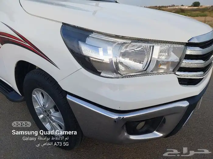 تويوتا هايلوكس 15