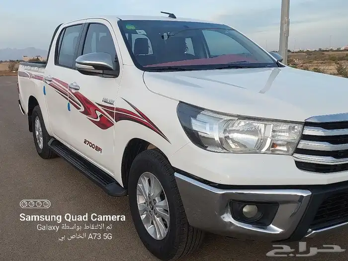 تويوتا هايلوكس 1