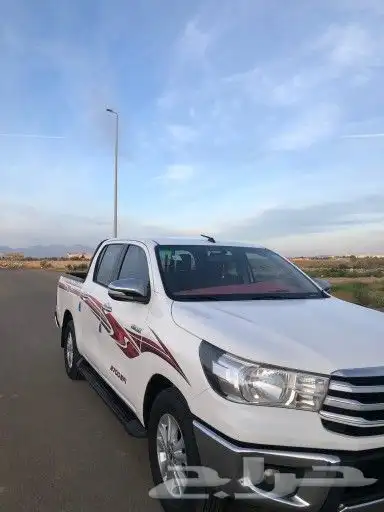 تويوتا هايلوكس 4