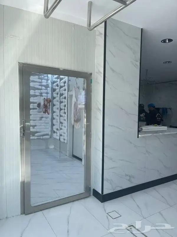 اعمال ملاحم وتركيب غرف تبريد وتجميد وعرض لحوم 3