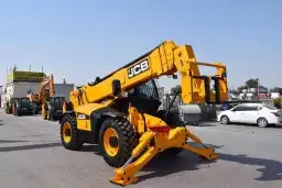 تلي هندر 17 متر للايجار الشهري واليومي في جميع أنحاء المملكة 1