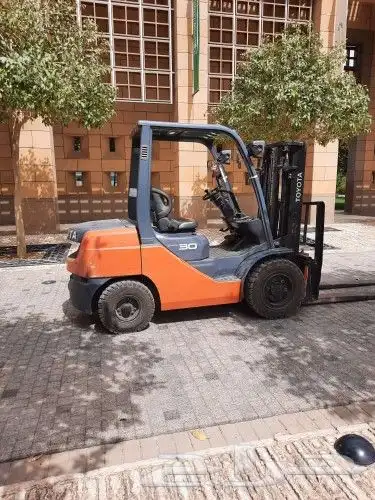 تاجير رافعة شوكية فوركلفت تاجير رافعة يدوية جاك 8