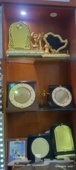 مطبعة مطبوعات درع دروع تذكارية 3