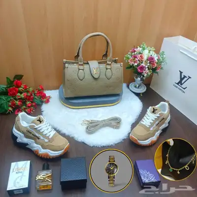 هدايا نسائيه متنوعه بالاسم حسب رغبتكم 4