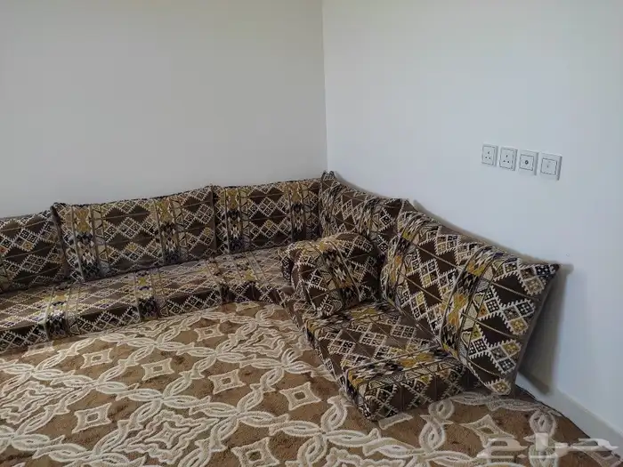 كنب مجلس مع موكيت 0
