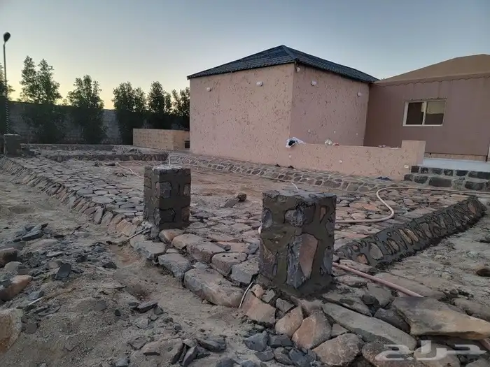 تلبيسات ممرات مجالس بالحجر الطبيعي وشغل نظيف غايه في الإبداع 8