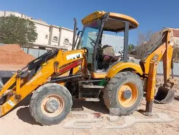 بوبكات بوكات جي سي بي حفار عرجاء باكهول الإيجار ا 1