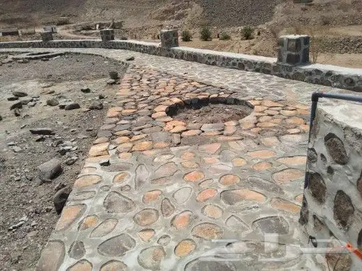 تلبيسات ممرات مجالس بالحجر الطبيعي وشغل نظيف غايه في الإبداع 7