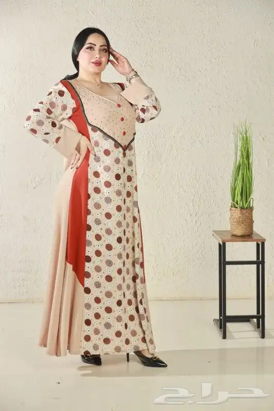 جلابيات تراثيه وفساتين رمضانية وجلابيات يوم تأسيس بسعر جملة 49