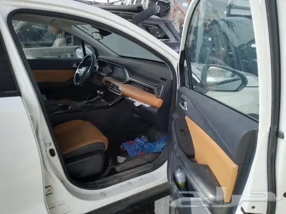 بيع قطع غيار سيارات صينية جاك 4 وجميع انواع السيارات صينيه 0