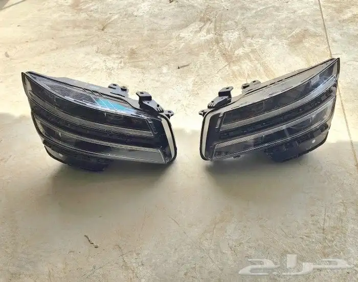 شمعات جنسس G80 2021 - 2023 0