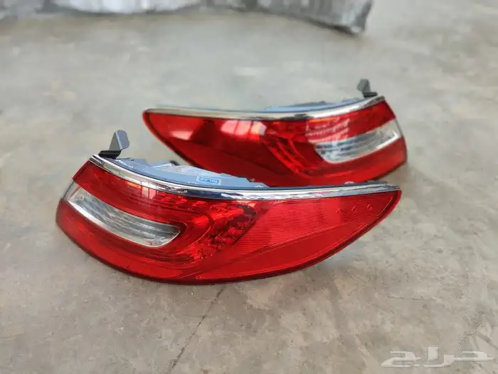 اصطبات ازيرا خلفيه 2012 إلى 2017 اصلي وكاله 0