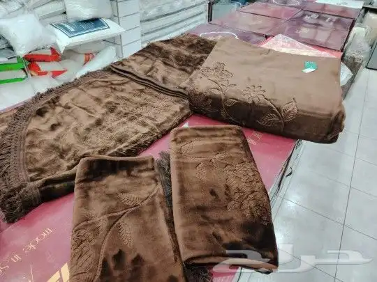 طقم بطانيات 4 قطع اسباني 8