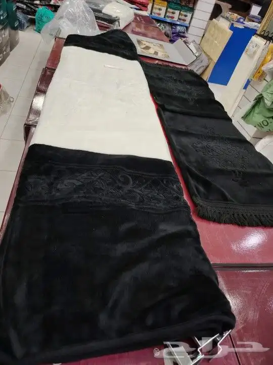 طقم بطانيات 4 قطع اسباني 2