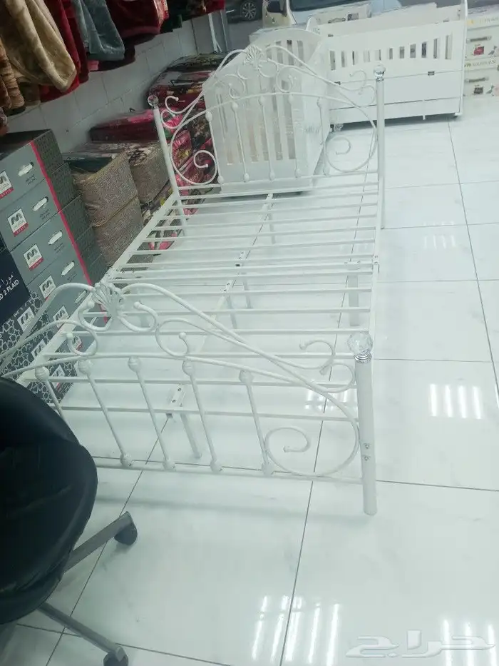 سرر خشب سرر حديد بطانيات شراشف تلابيس مخدات غرف نوم سعر المص 6