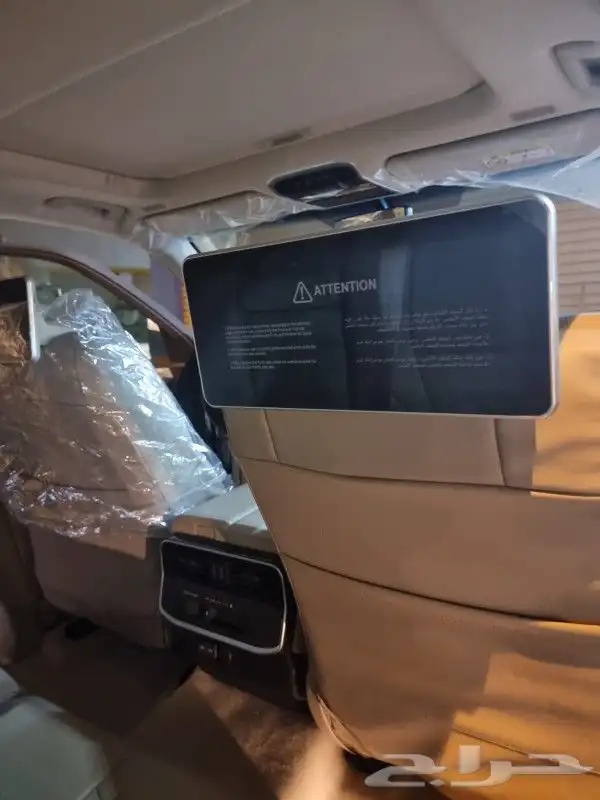 شاشه جياب لاندكروزر خلفي شكل الوكاله 2022 5