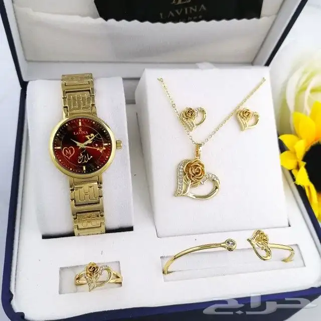 كل ما يخص المرئه من اكسسوارات فروات ساعات تيشرتات 11