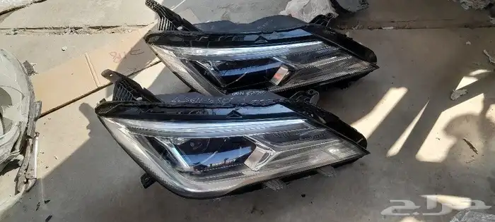 شمعات ام جي 5. 2022 1