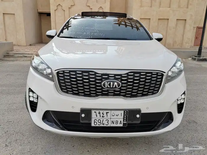 تم البيع سورنتو ديزل 2018 دبل 7 راكب بنرواما 7