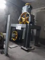 فني اعطال مصاعد 5