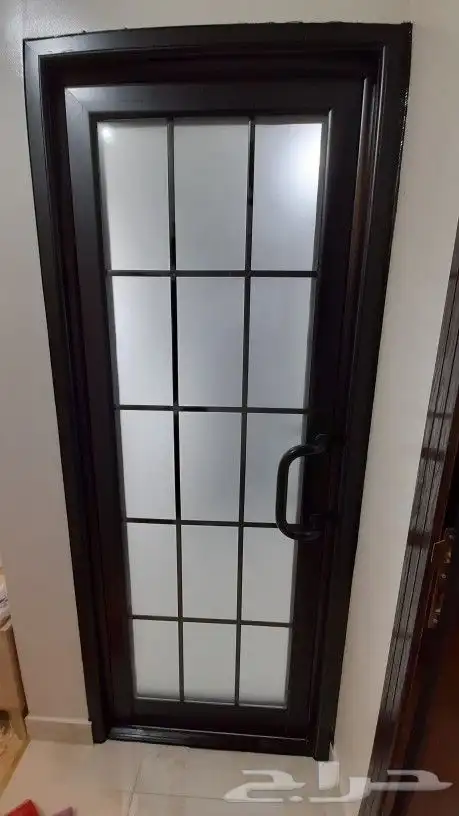 صناعية الثقبة 1