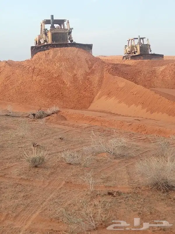 بلدوزر 155 للايجار اليومي والشهري 0