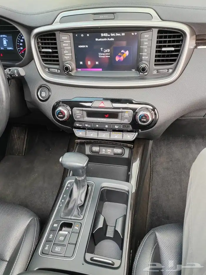 تم البيع سورنتو ديزل 2018 دبل 7 راكب بنرواما 35