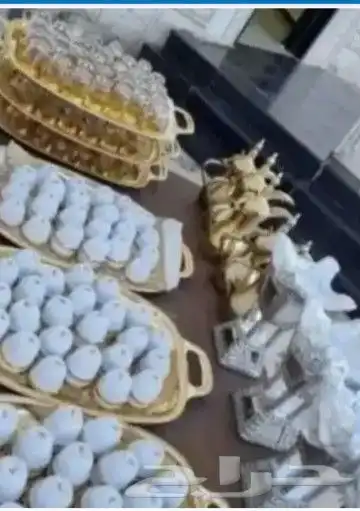 قهوجيين صبابين كراسي طاولات دفايات جلسه مع المراكي والمساند 3