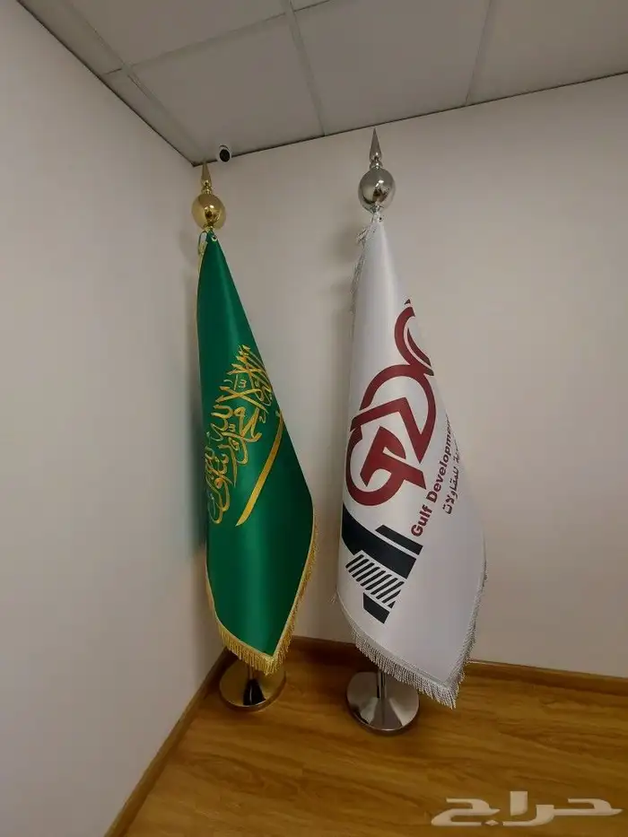 أعلام مكتبيه أعلام خارجيه أعلام ريشه 7