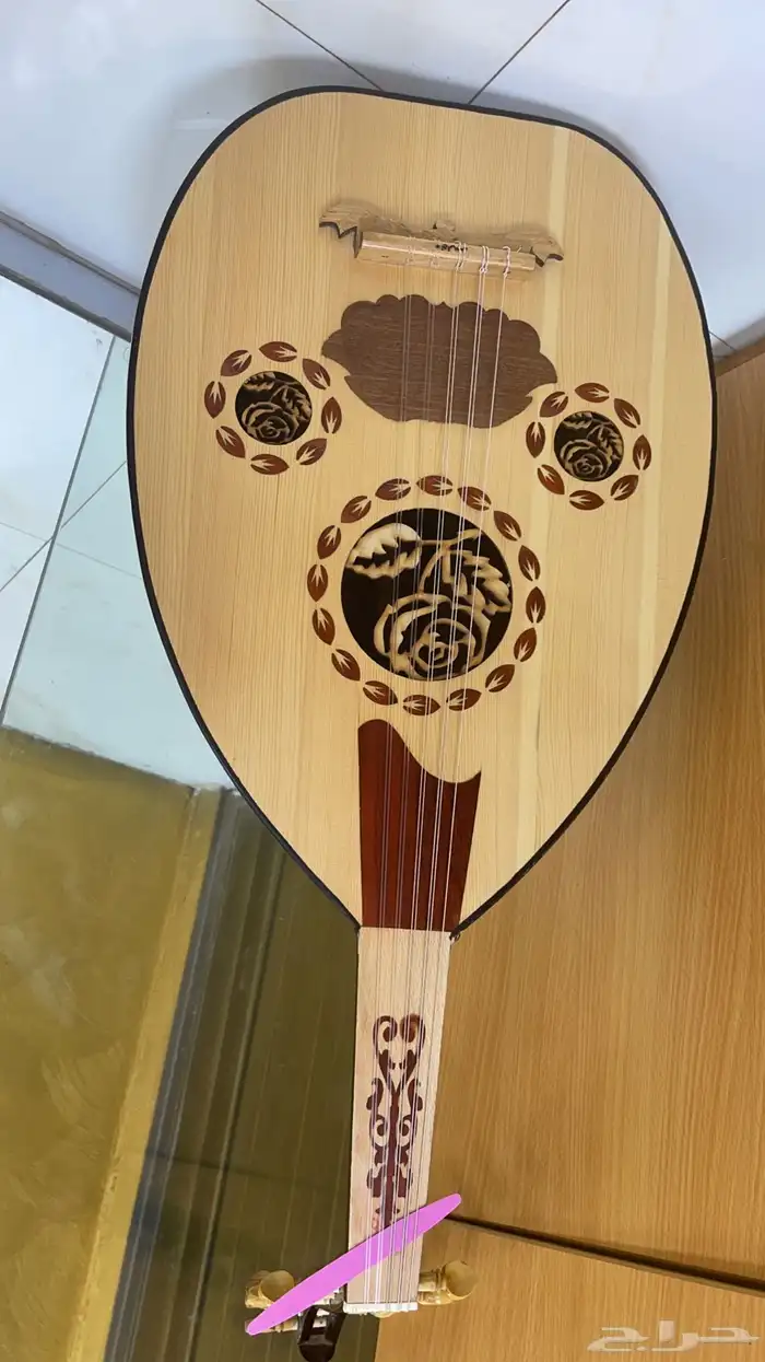 عود موسيقي 1