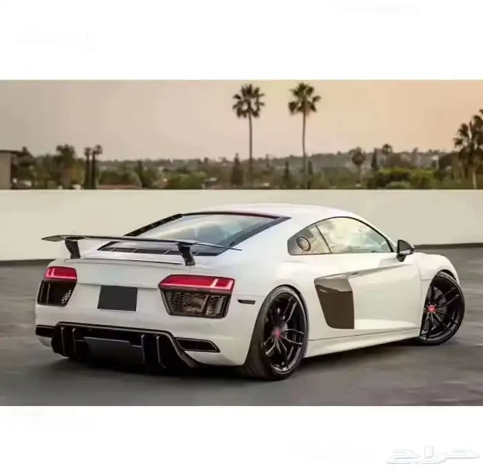 جناح و زوايد اودي R8 V8 3