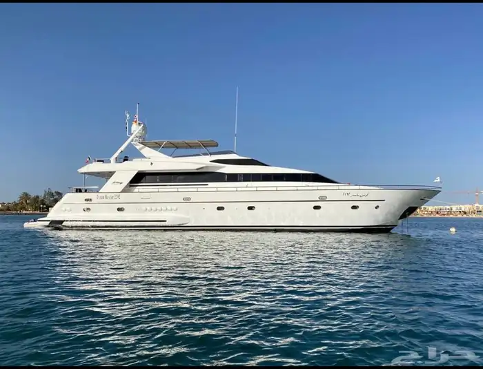يخت Vip 12