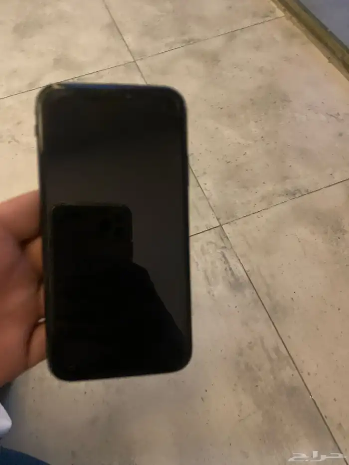ايفون XR قطع 0