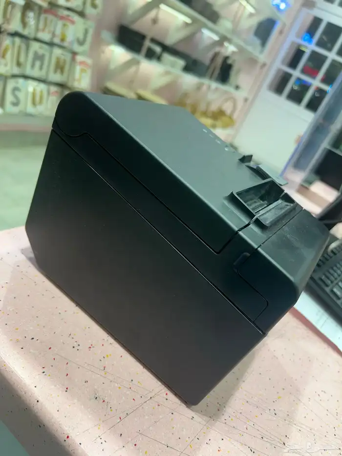طابعه EEPSON جديده للبيع لم تستخدم 3