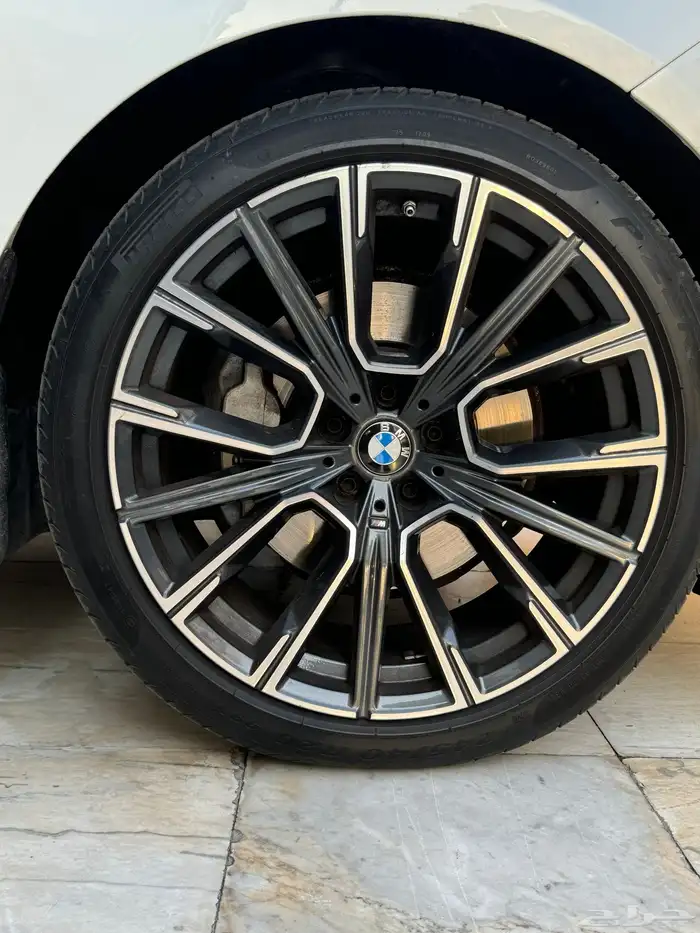 بي إم 2020 730LI ممشي 66000 4