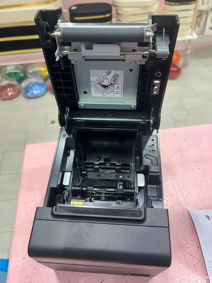 طابعه EEPSON جديده للبيع لم تستخدم 2