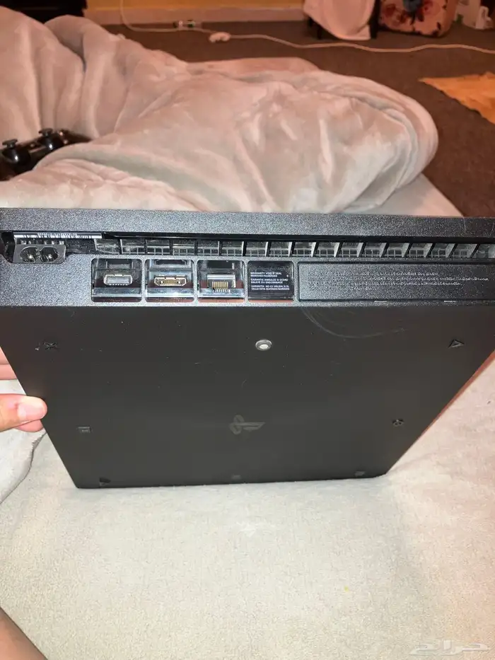 للبيع سوني 4 قابل للبدل 0