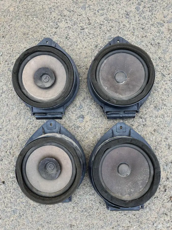 سماعات و اكتاف جمس تاهو 2010 2