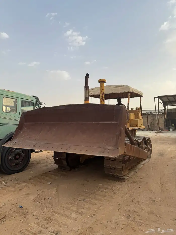 بلدوزر كوماتسو 85.18 5