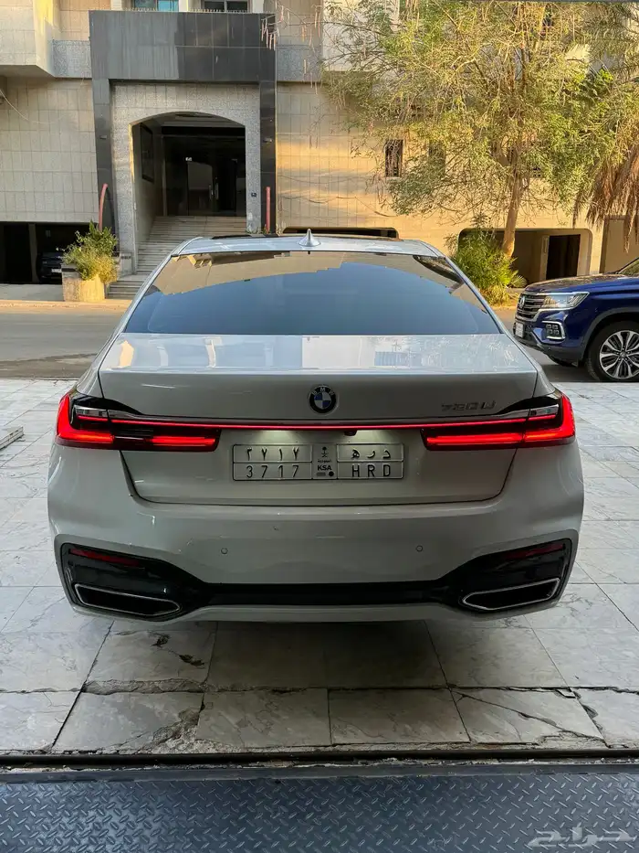 بي إم 2020 730LI ممشي 66000 5