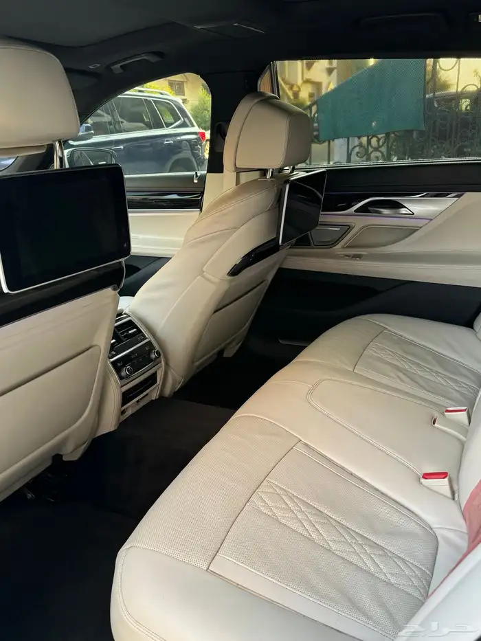 بي إم 2020 730LI ممشي 66000 9