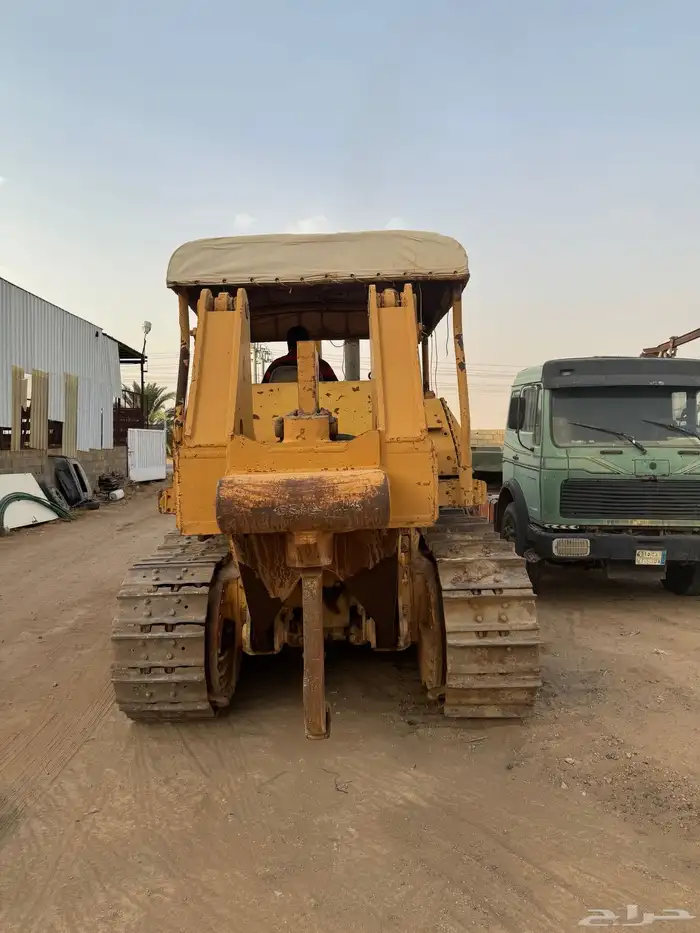 بلدوزر كوماتسو 85.18 3