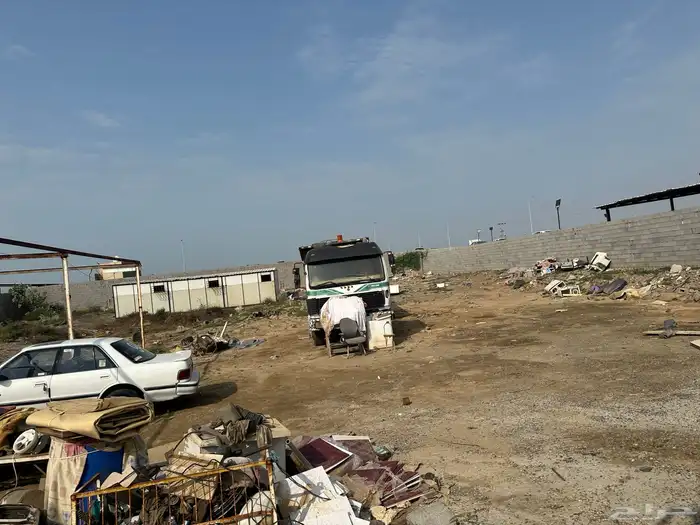 حوش تشليح سيارات للايجار 2