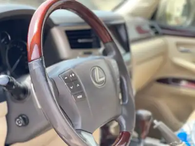 لكزس LX570 موديل 2014 قمة في النظافة ( تم البيع ). 24