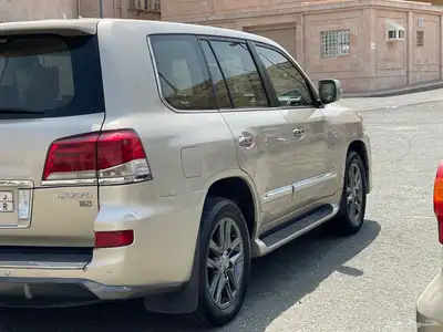 لكزس LX570 موديل 2014 قمة في النظافة ( تم البيع ). 5