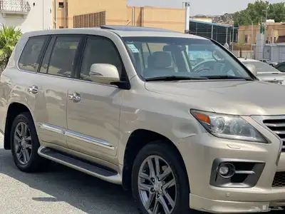 لكزس LX570 موديل 2014 قمة في النظافة ( تم البيع ). 6