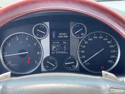 لكزس LX570 موديل 2014 قمة في النظافة ( تم البيع ). 25