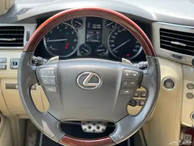 لكزس LX570 موديل 2014 قمة في النظافة ( تم البيع ). 16