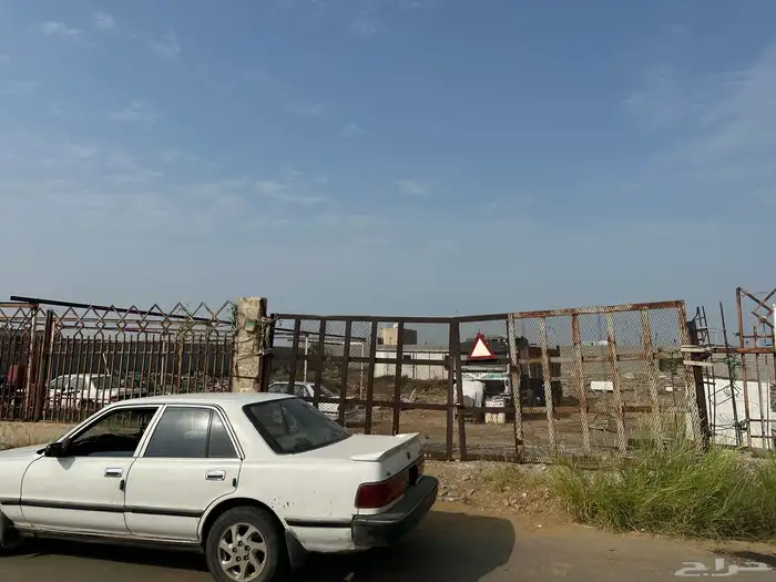 حوش تشليح سيارات للايجار 0